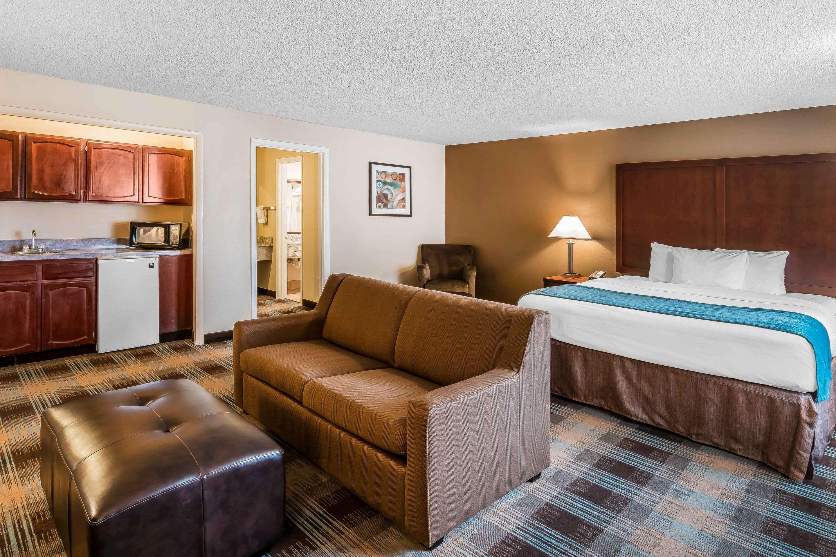 Clarion Inn Near Jblm Tacoma Ngoại thất bức ảnh