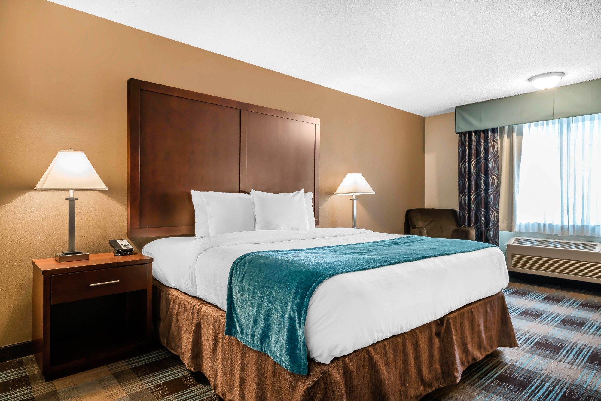 Clarion Inn Near Jblm Tacoma Ngoại thất bức ảnh